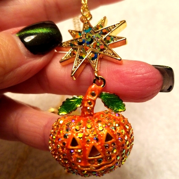 Kirk's Folly Starry Night Necklace - Picture 5 of 9